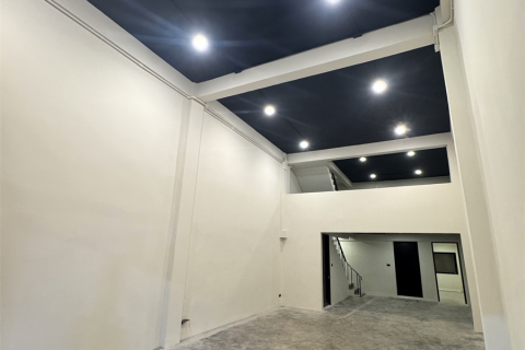 Shophouse in Bangkok, Thailand 450 sq.m. № 190480 - photo 18
