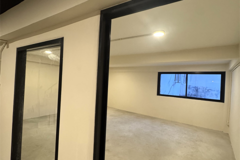 Shophouse in Bangkok, Thailand 450 sq.m. № 190480 - photo 12