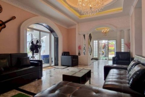 Вилла в Банг Саре, Таиланд с 5 спальнями  № 146991 - фото 6