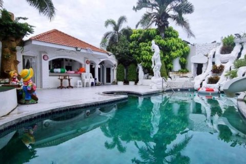 Вилла в Банг Саре, Таиланд с 5 спальнями  № 146991 - фото 1