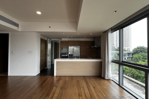 Condo in Yan Nawa, Bangkok, Thailand, 3 bedrooms № 201280 - photo 3