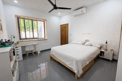 Villa in Ko Samui, Thailand 3 bedrooms № 164175 - photo 16