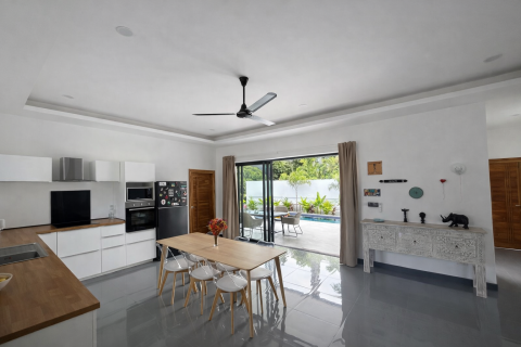 Villa in Ko Samui, Thailand 3 bedrooms № 164175 - photo 12
