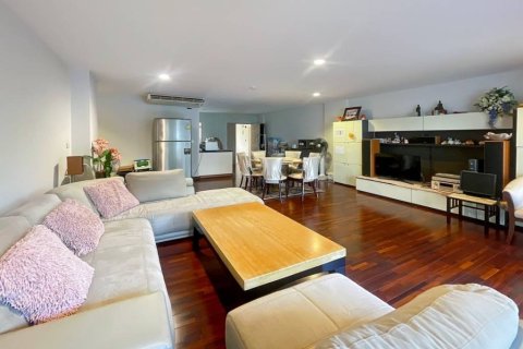 Eigentumswohnung in Hua Hin, Thailand, 3 Schlafzimmer № 221993 - Foto 2