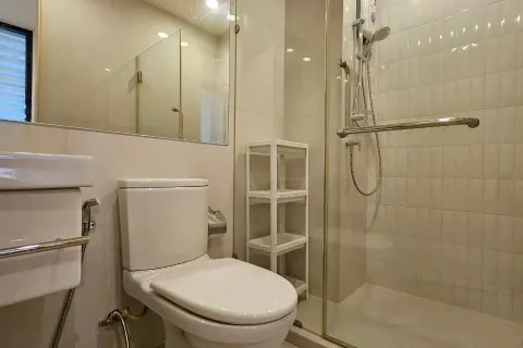 Studio dans le Condo à Huai Khwang, Bangkok, Thaïlande  № 156535 - photo 7