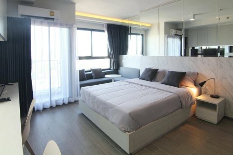 Studio dans le Condo à Phra Khanong, Bangkok, Thaïlande № 156533 - photo 3