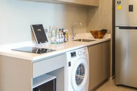 Studio dans le Condo à Phra Khanong, Bangkok, Thaïlande № 156532 - photo 2