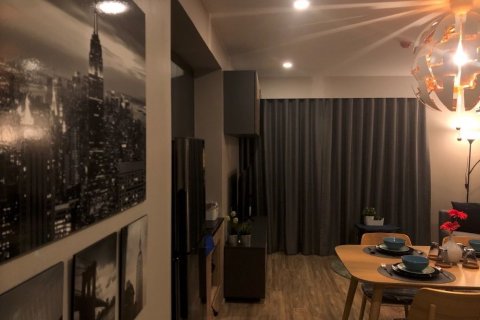 Кондоминиум с 2 спальнями в Сатхоне, Бангкок, Таиланд № 137268 - фото 9