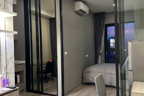 Condo à Watthana, Bangkok, Thaïlande, 2 chambres  № 137273 - photo 12