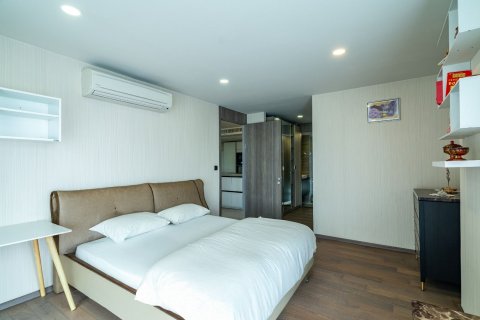 Condo à Pathum Wan, Bangkok, Thaïlande, 3 chambres  № 152056 - photo 19