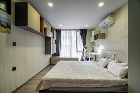 Condo à Pathum Wan, Bangkok, Thaïlande, 3 chambres  № 152056 - photo 7