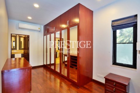 บ้านในพัทยา, ประเทศไทย 5 ห้องนอน № 198373 - รูปถ่าย 12
