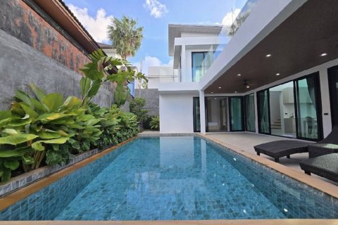 Villa in Rawai, Thailand 3 bedrooms № 114810 - photo 3