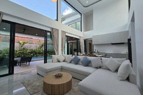 Villa in Rawai, Thailand 3 bedrooms № 114810 - photo 4