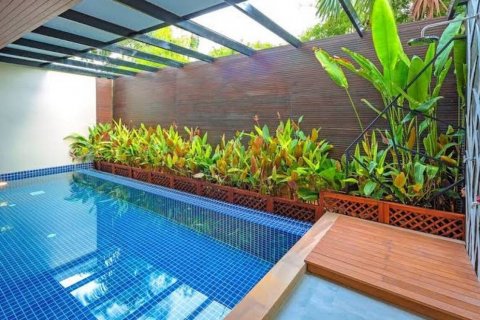 Condo in Rawai, Thailand, 1 bedroom  № 114813 - photo 9