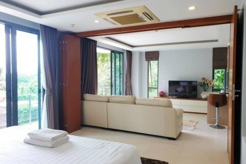 Condo in Rawai, Thailand, 1 bedroom  № 114813 - photo 2