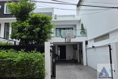บ้านในวัฒนา, กรุงเทพฯ, ประเทศไทย 3 ห้องนอน № 214692