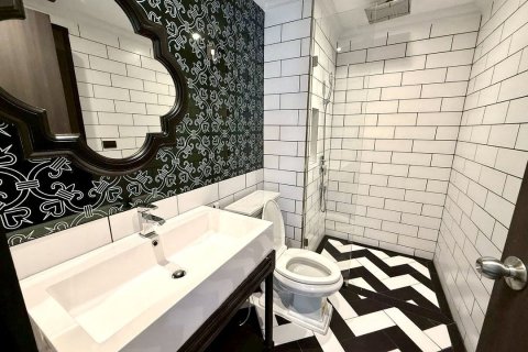 Condo in Pattaya, Thailand, 2 bedrooms  № 147086 - photo 6