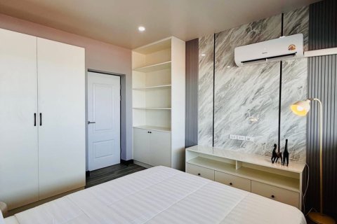 Condo in Pattaya, Thailand, 3 bedrooms № 147083 - photo 11