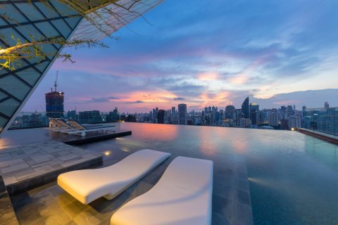 Condo à Bangkok, Thaïlande, 2 chambres  № 180456 - photo 20