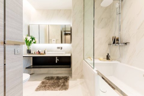 Condo à Bangkok, Thaïlande, 2 chambres  № 180455 - photo 8