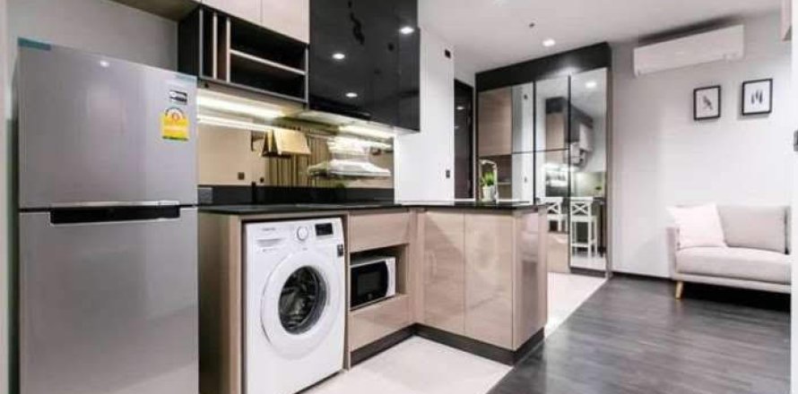 Condo à Din Daeng, Bangkok, Thaïlande, 2 chambres № 200540
