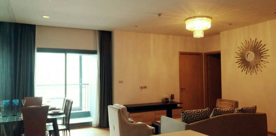 Condo à Watthana, Bangkok, Thaïlande, 3 chambres № 200541