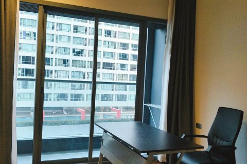 Condo à Watthana, Bangkok, Thaïlande, 3 chambres № 200541 - photo 12