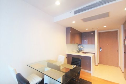 Condo à Watthana, Bangkok, Thaïlande, 2 chambres № 200545 - photo 4