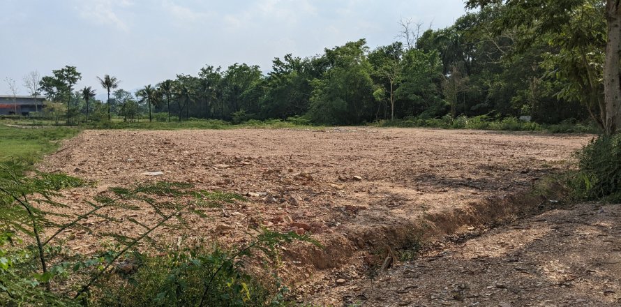 Land in San Sai, Thailand 1412 sq.m. № 149401