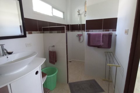 Terrain à Rayong, Thaïlande 700 m2 № 149403 - photo 10