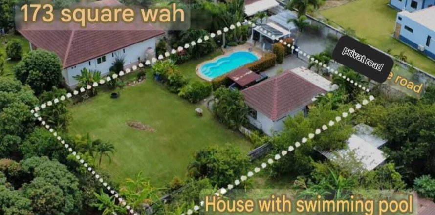 Terrain à Rayong, Thaïlande 700 m2 № 149403