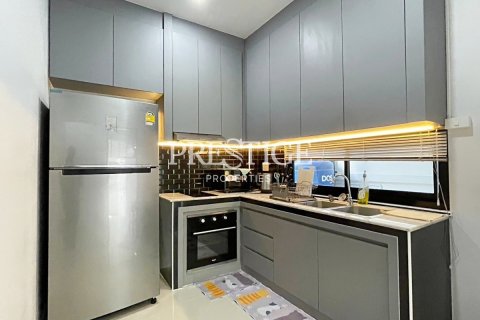 House in Pattaya, Thailand 3 bedrooms № 198381 - photo 5