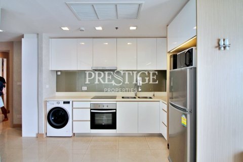 Condo in Pattaya, Thailand, 2 bedrooms № 198378 - photo 7