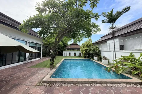 Villa in Pattaya, Thailand 2 bedrooms № 210631 - photo 14