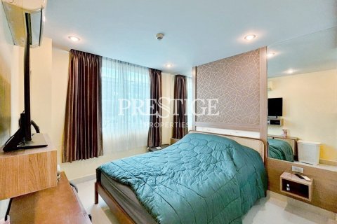 Condo in Pattaya, Thailand, 2 bedrooms № 197890 - photo 18