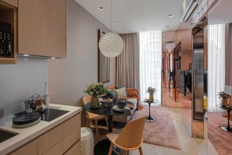 Condo in Bangkok, Thailand, 2 bedrooms  № 166657