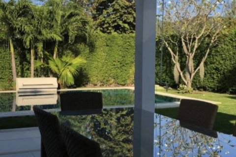 Вилла в Хуа Хине, Таиланд с 3 спальнями  № 117359 - фото 8