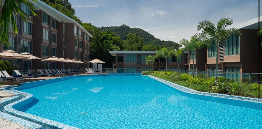 Studio dans le Condo à Kathu, Thaïlande  № 162934