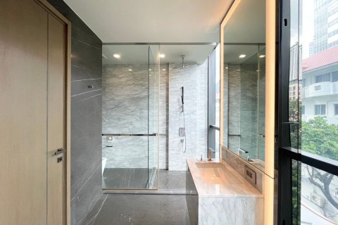 Condo à Watthana, Bangkok, Thaïlande, 2 chambres  № 162936 - photo 15