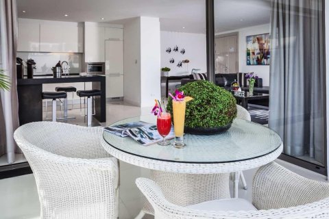 Studio dans le Condo à Kathu, Thaïlande № 162937 - photo 3