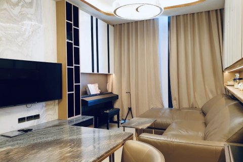 Condo à Pathum Wan, Bangkok, Thaïlande, 2 chambres № 162938 - photo 7