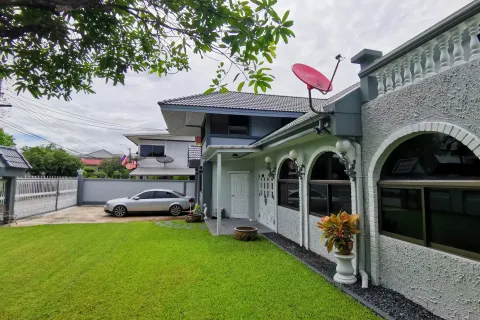 Дом в Сапхансунге, Бангкок, Таиланд с 6 спальнями  № 162939