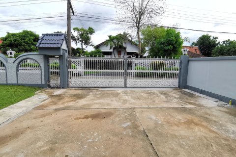 Maison à Saphan Sung, Bangkok, Thaïlande 6 chambres № 162939 - photo 10