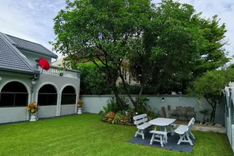 Maison à Saphan Sung, Bangkok, Thaïlande 6 chambres № 162939 - photo 5