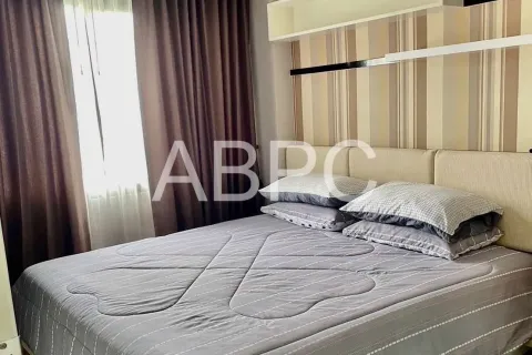Condominio de 1 dormitorio en Jomtien Beach, Pattaya, Tailandia № 210960 - foto 2