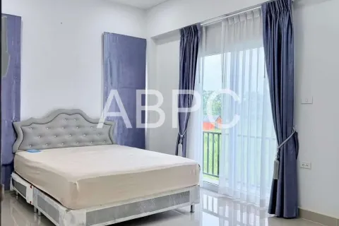 Casa de 3 dormitorios en Pattaya, Tailandia № 210963 - foto 6