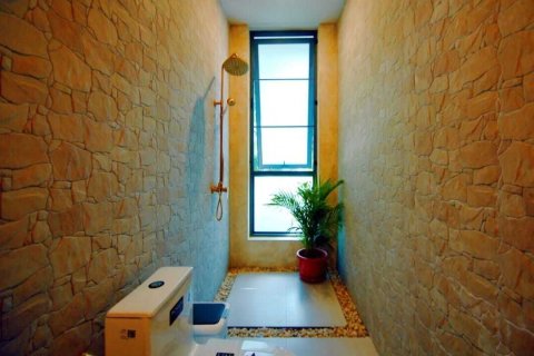 Villa in Surat Thani, Thailand 3 bedrooms № 169643 - photo 5