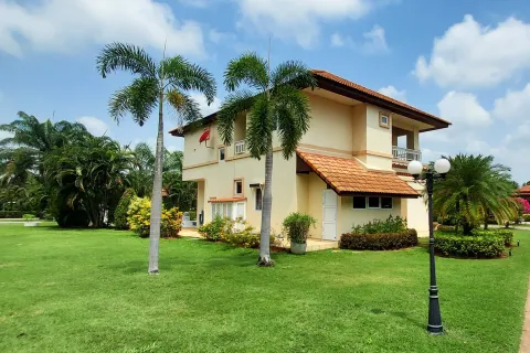 Вилла в Клаенге, Таиланд с 4 спальнями  № 169647 - фото 3