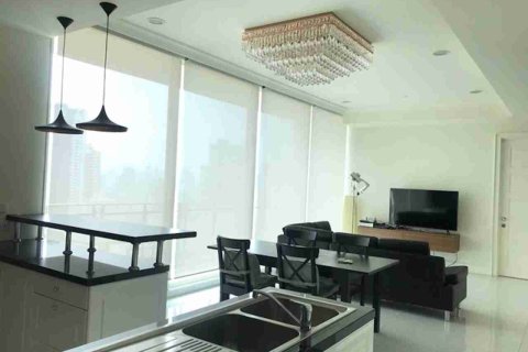 Condo in Bangkok, Thailand, 2 bedrooms  № 183549 - photo 3